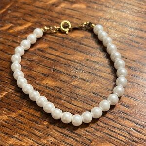 Pearl Bead Bracelet with Gold-Tone Clasp - White